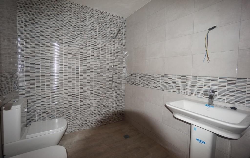 BAÑO2